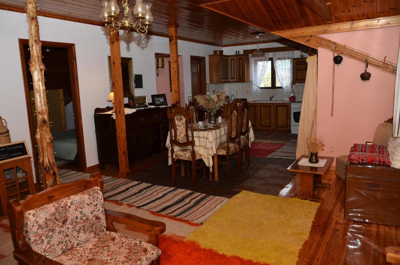 Σοφίτα Villa Graviá Kültér fotó